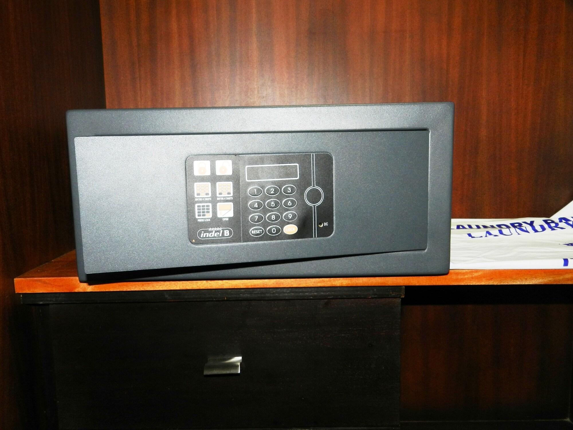 Pearl Grand Hotel Colombo Buitenkant foto