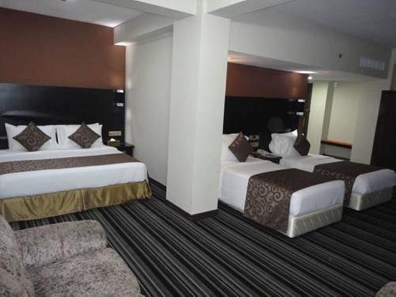 Pearl Grand Hotel Colombo Buitenkant foto