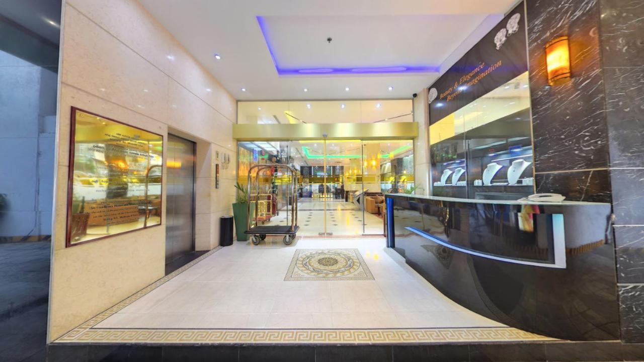 Pearl Grand Hotel Colombo Buitenkant foto